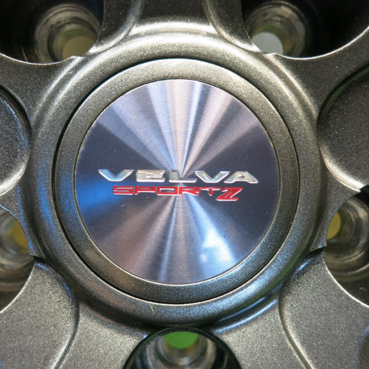 バリ溝！23年！キレイ！9.5分◎スタッドレス 225/45R18 ブリヂストン ブリザック VRX3 VELVA SPORTZ ヴェルヴァ 18インチ PCD114.3/5H◎6081605HAス
