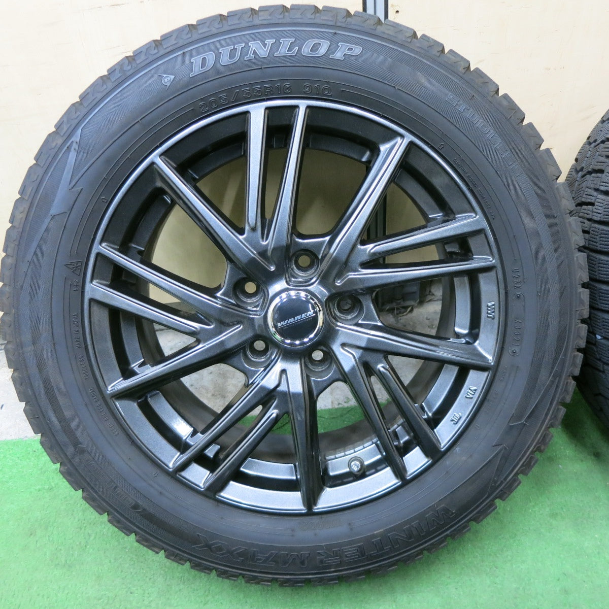 バリ溝！21年！キレイ！9.5分★スタッドレス 205/55R16 ダンロップ ウインターマックス WM02 WAREN ヴァーレン 16インチ PCD114.3/5H★6012402ナス