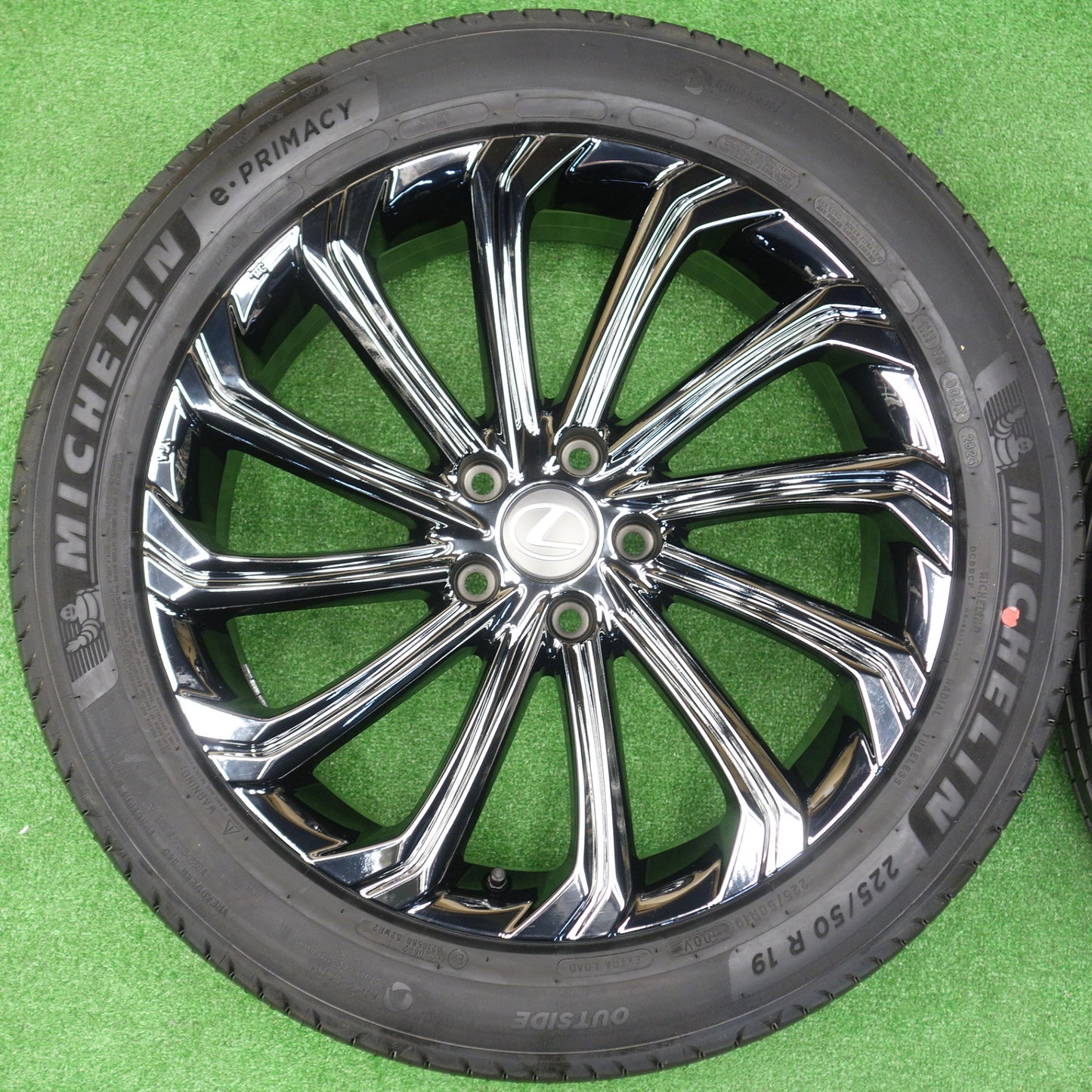 未使用！センサー付！24年★レクサス LBX 純正 OP MODELLISTA 225/50R19 ミシュラン e・PRIMACY eプライマシー 19インチ モデリスタ PCD114.3/5H★5121903KTノ