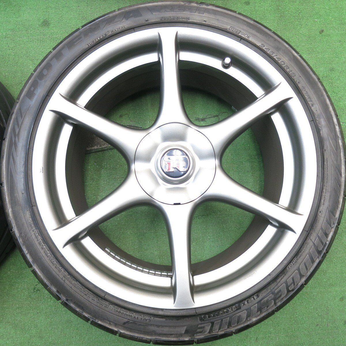 キレイ★日産 GT-R R34 純正 245/40R18 ブリヂストン ポテンザ RE-11 18インチ GTR PCD114.3/5H★5052303AKノ