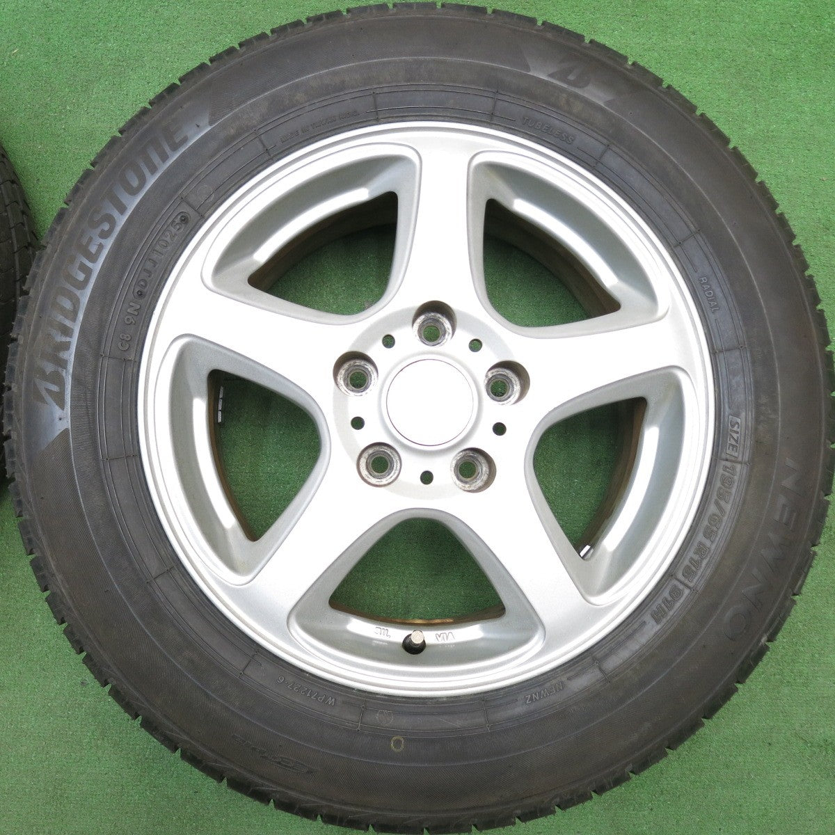 ほぼ未使用！25年★195/65R15 ブリヂストン NEWNO SIBILLA GX シビラ 15インチ PCD114.3/5H★6050204HAノ