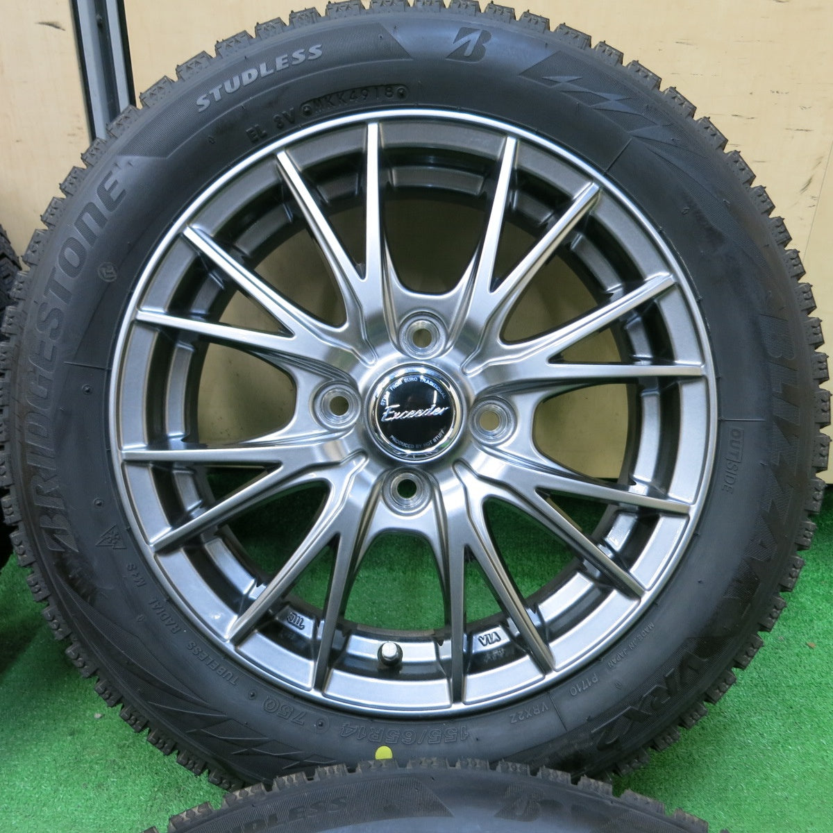 *送料無料* バリ溝！キレイ！ほぼ10分★スタッドレス 155/65R14 ブリヂストン ブリザック VRX2 Exceeder エクシーダー 14インチ PCD100/4H★4072505SYス