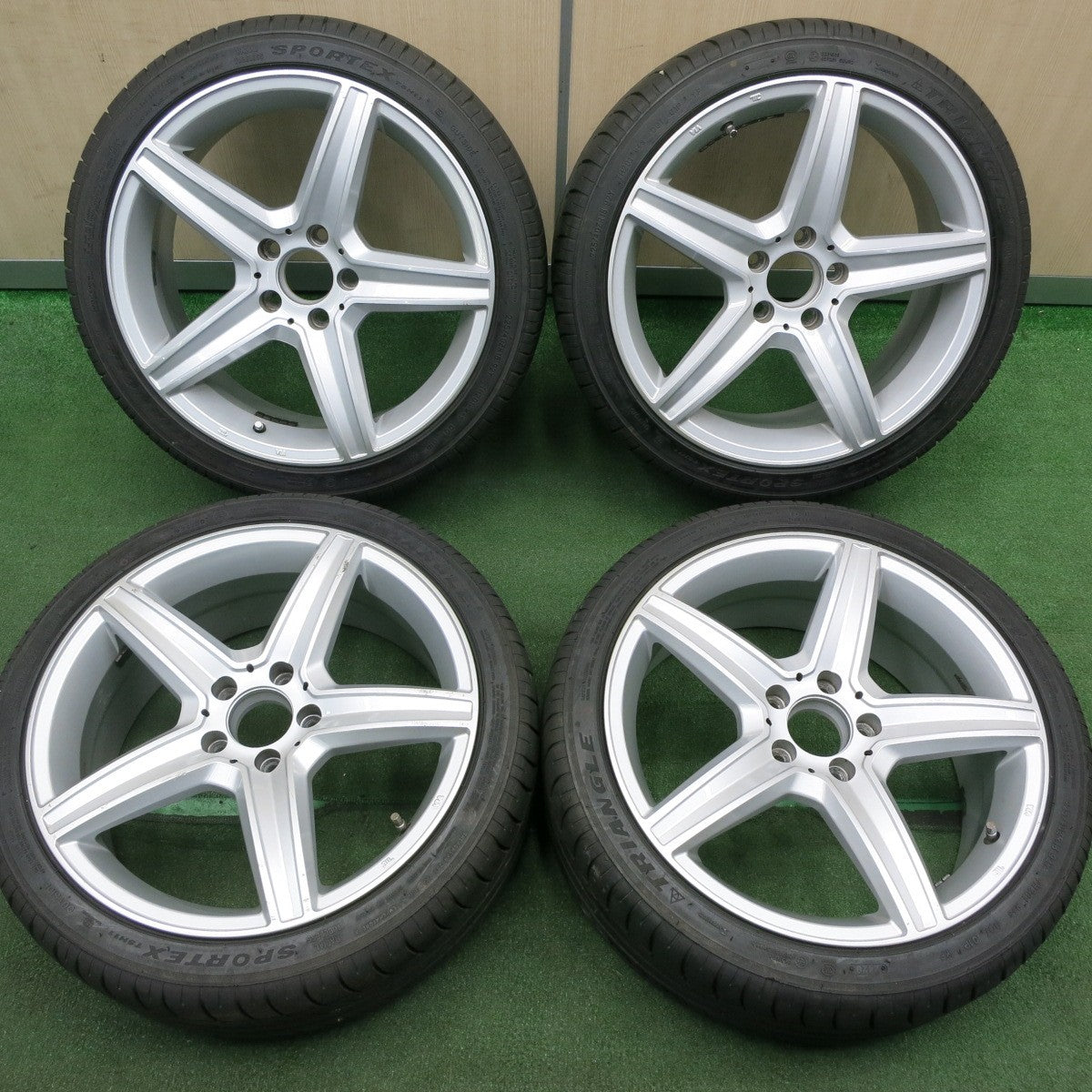 *送料無料* バリ溝！20年！ほぼ10分★ベンツ 等 225/40R18 トライアングル SPORTEX TSH11 社外 アルミ 18インチ PCD112/5H★4040301TNノ