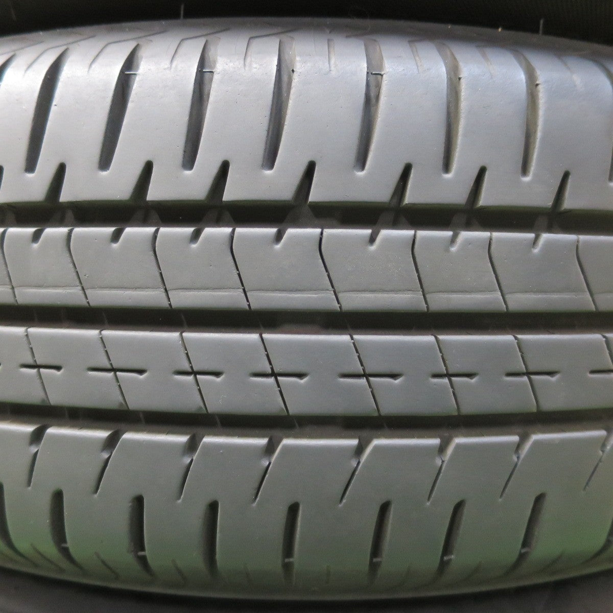 [送料無料] バリ溝！23年！9分★175/65R15 ブリヂストン エコピア NH200C ZEPHYR ゼファー 15インチ PCD100/4H★5031405イノ
