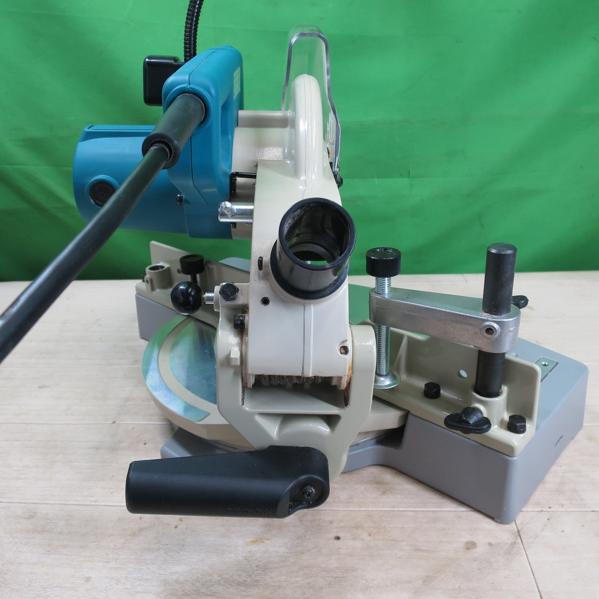 キレイ☆マキタ 216mm 卓上 マルノコ LS0840F 電動 工具 切断機 丸のこ 丸ノコ 丸鋸 木工用 コード式 makita 100V☆