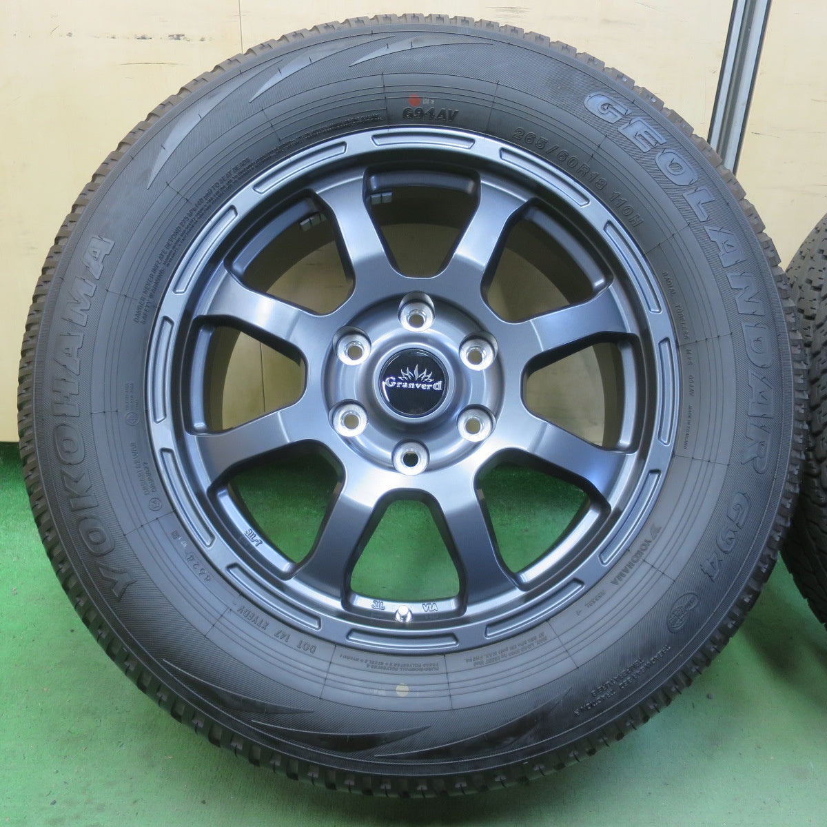 ほぼ未使用！24年！美品★Granverd Elan 265/60R18 ヨコハマ ジオランダー G94 G94AV グランヴァード エラン 18インチ PCD139.7/6H★6041808イノ