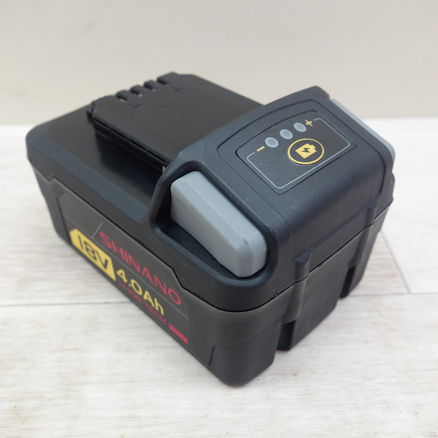 [送料無料] 未使用☆SHINANO リチウム イオン バッテリー 18V 4.0Ah  SI-170W用  電池 パック SI-B2029LA-2  電動 工具☆