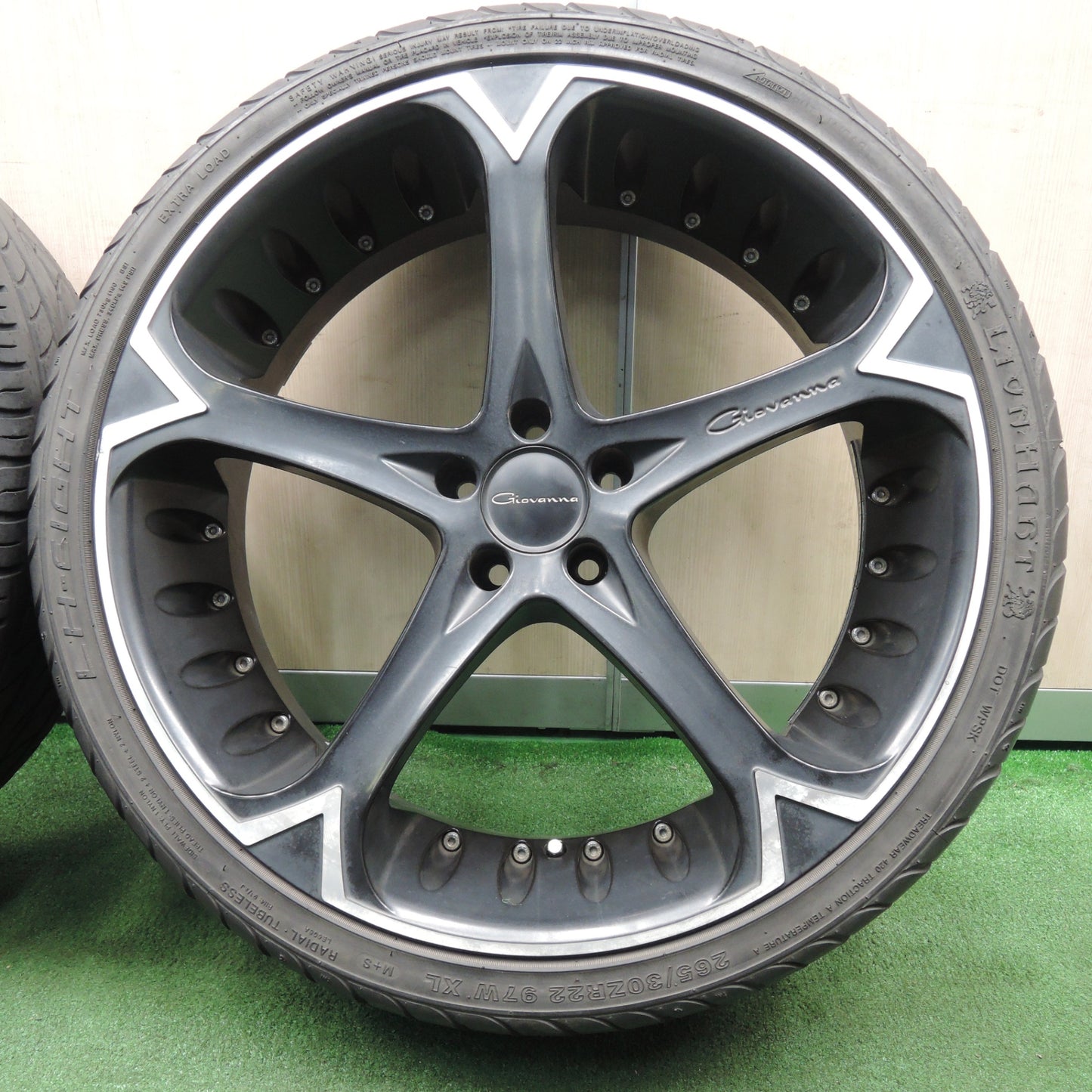 *送料無料* 4本価格★265/30R22 Giovanna ライオンハート LH-EIGHT マックストレック FORTIS T5 ジオバンナ PCD114.3/5H★4030411NJノ