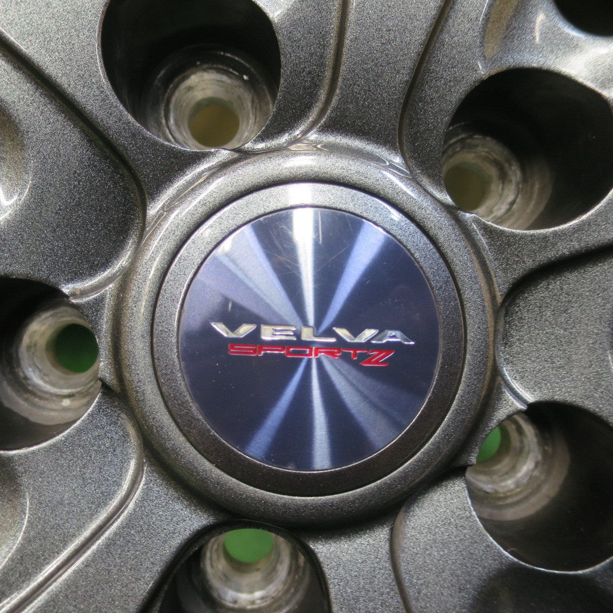 バリ溝！キレイ！9分★スタッドレス 195/65R15 ヨコハマ アイスガード iG70 VELVA SPORTZ ヴェルヴァ 15インチ PCD114.3/5H★6050802イス