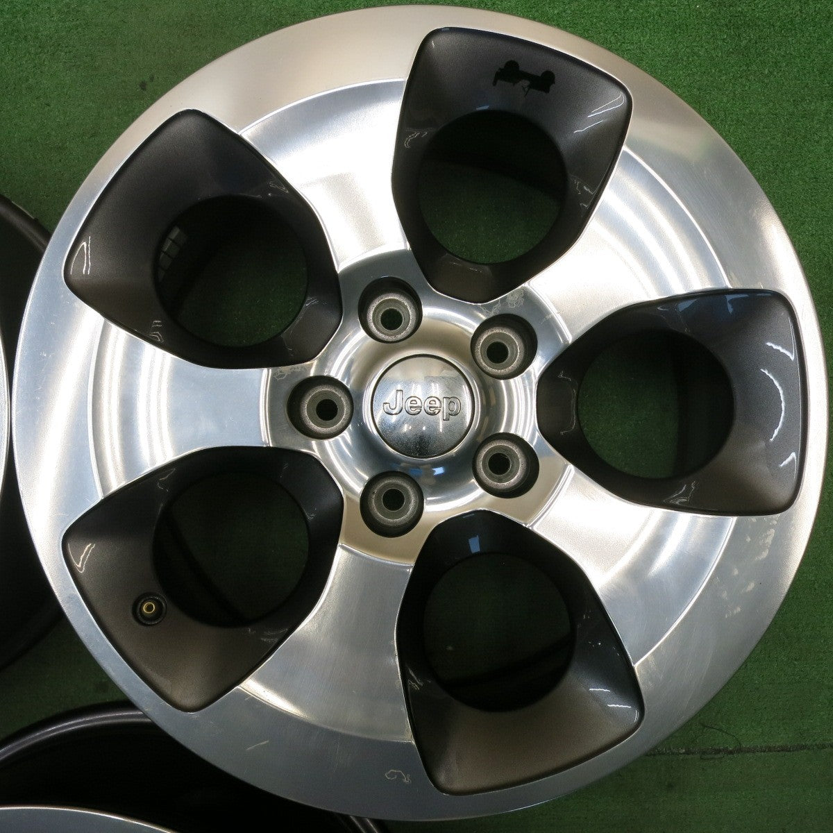 5本価格★JEEP ジープ JK ラングラー アンリミテッド サハラ 純正 MOPER ホイール 18インチ 18×7.5J PCD127/5H★6071104HAホ