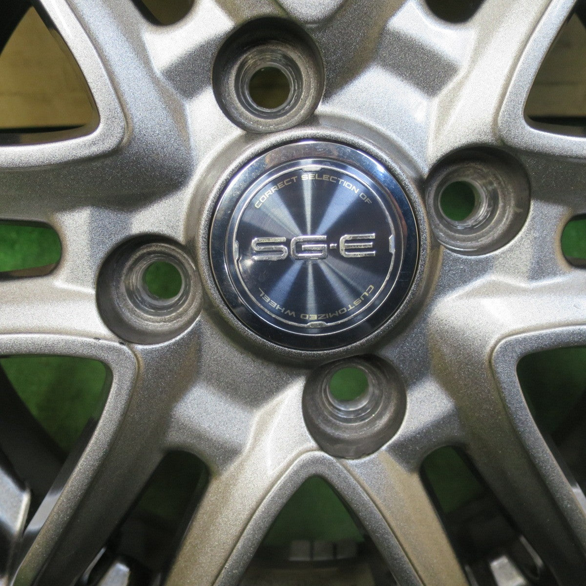 バリ溝！23年！キレイ！9分★スタッドレス 145/80R13 ブリヂストン ブリザック VRX3 SG-E 社外 アルミ 13インチ PCD100/4H★5112803TTス