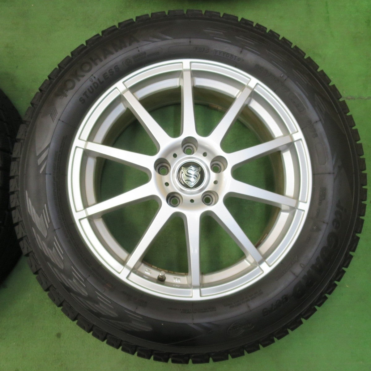 バリ溝！9.5分★スタッドレス 225/65R17 ヨコハマ アイスガード G075 社外 アルミ 17インチ PCD114.3/5H★5012514イス