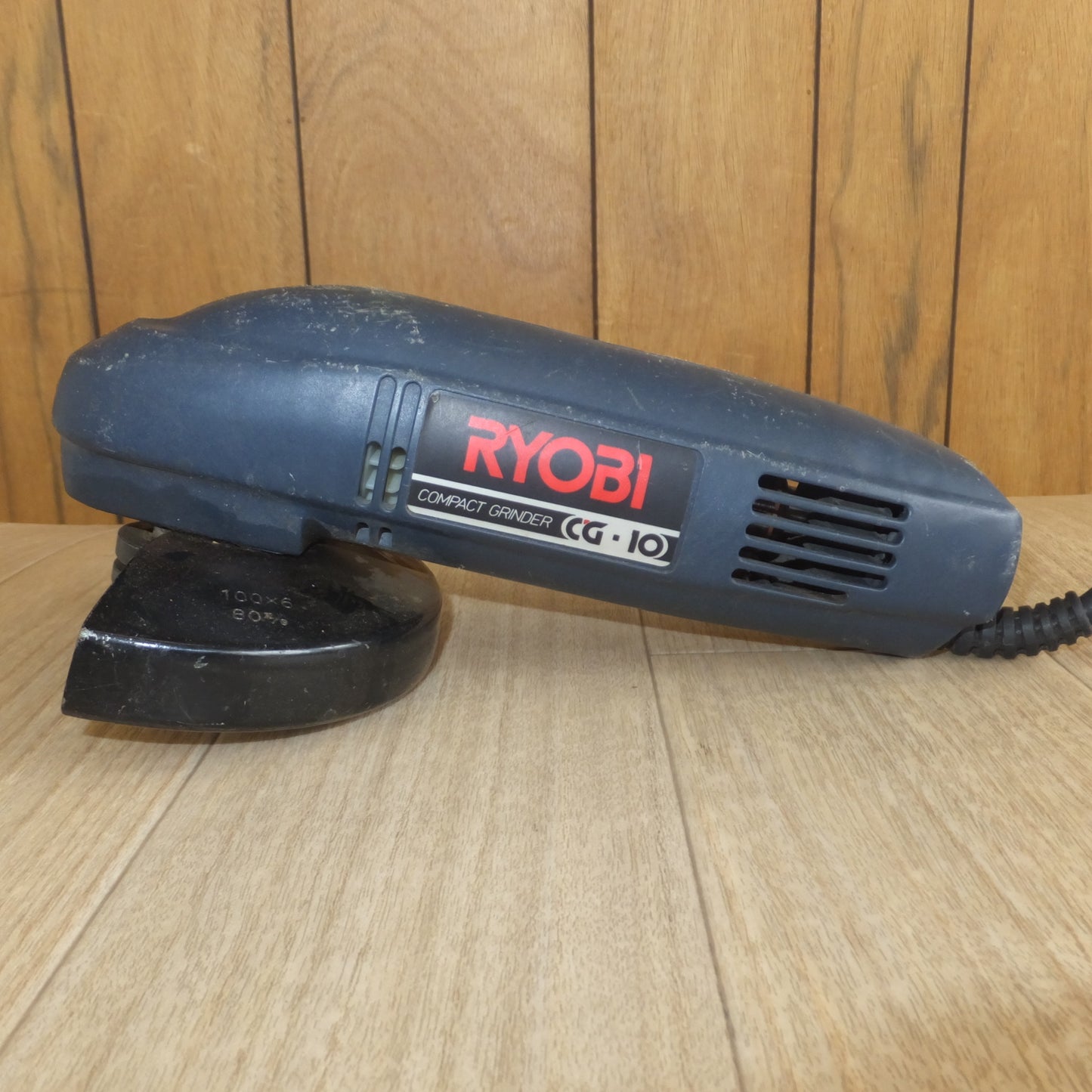 [送料無料] ★リョービ RYOBI 刃研ぎグラインダ CG-10　砥石外径 100mm　100V 210W 50/60Hz★