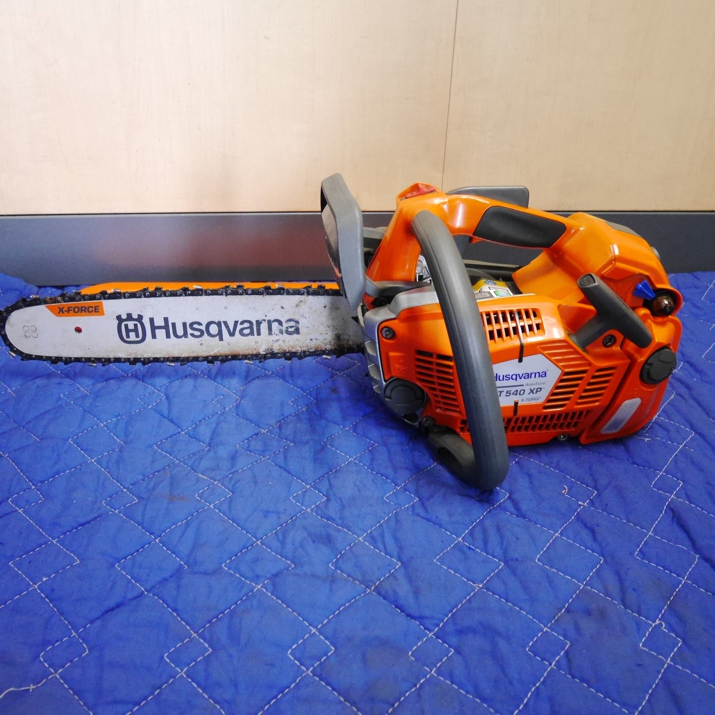 [送料無料] ☆Husqvarna ハスクバーナ エンジン チェーンソー T540XP チェンソー 切断機 ガイドバー 約35cm☆