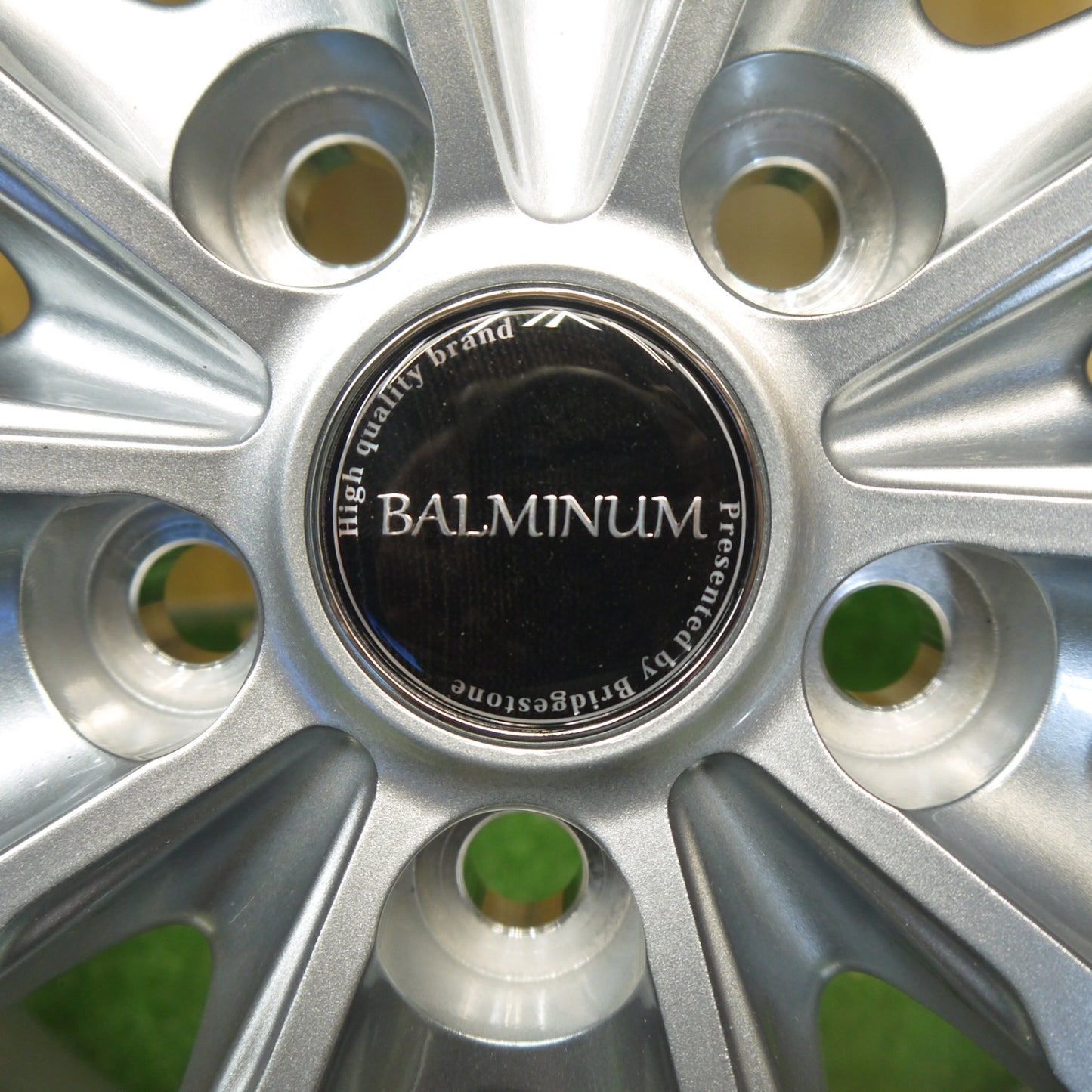 未使用★BALMINUM LS10 バルミナ 17インチ ホイール 17×6.5J PCD114.3/5H★6051910Hホ