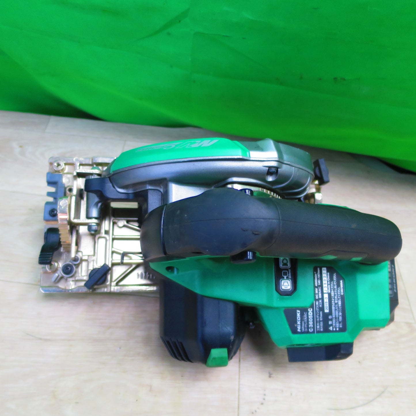 [送料無料] キレイ☆HiKOKI ハイコーキ コードレス 丸のこ C3605DC 147mm バッテリー マルチボルト 36V DIY 電動 工具☆