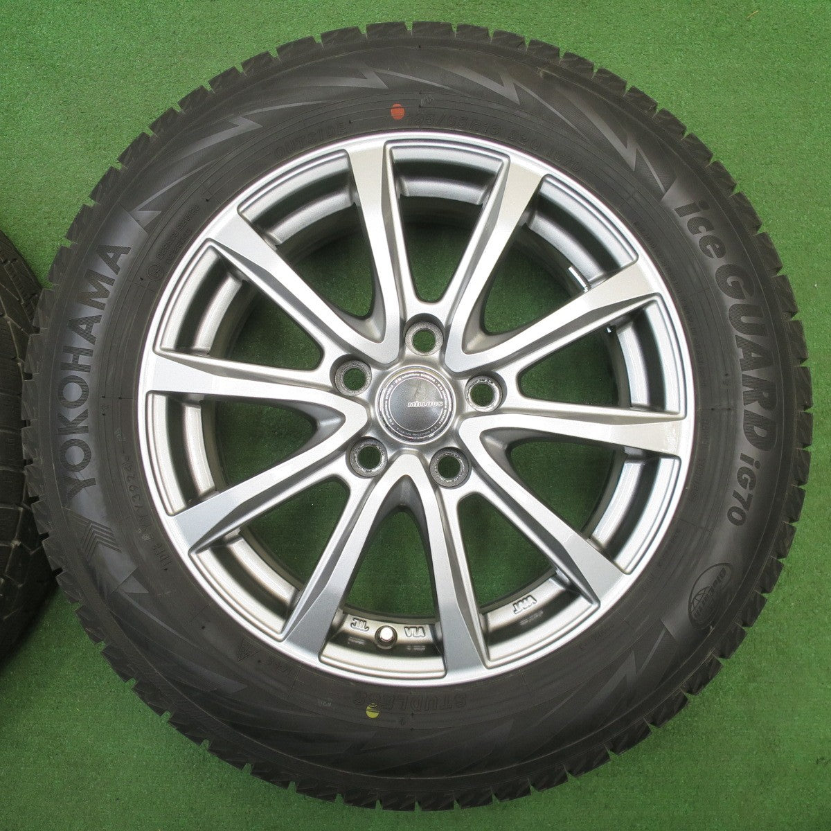 バリ溝！24年！キレイ！ほぼ10分★スタッドレス 195/65R16 ヨコハマ アイスガード iG70 MILLOUS VX ミルアス 16インチ PCD114.3/5H★6020602NJス