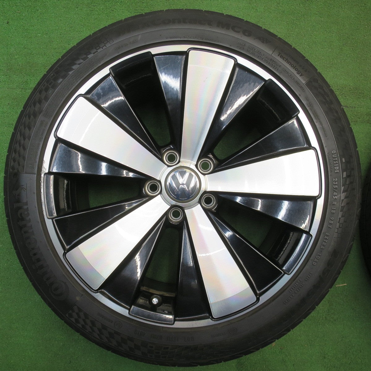 キレイ★ワーゲン 16C系 ビートル ターボ 純正 235/45R18 コンチネンタル マックスコンタクト MC6 18インチ PCD112/5H★6040301NJノ