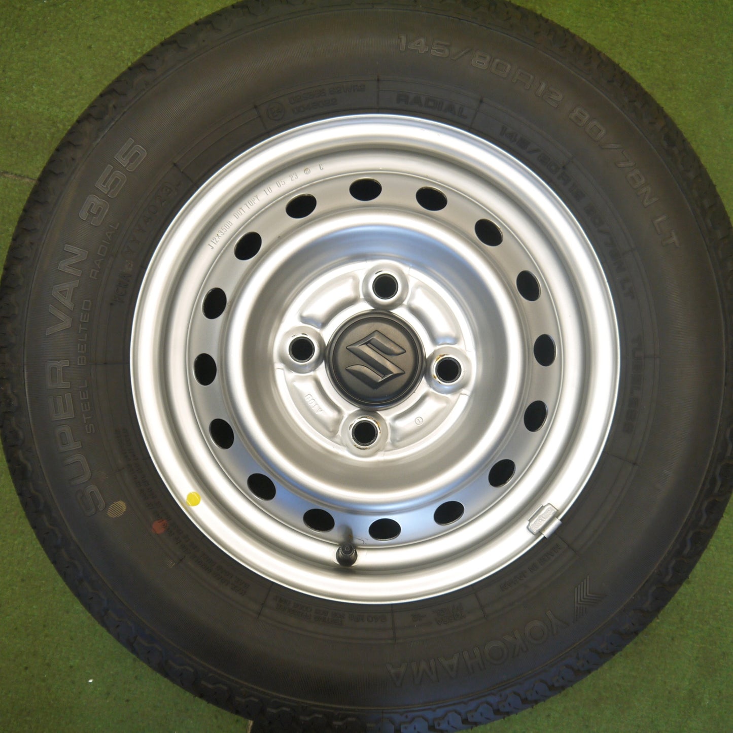 新車外し！23年★スズキ キャリイ 純正 スチール 145/80R12 80/78N ヨコハマ SUPER VAN 355 12インチ PCD100/4H★6060103Hノ