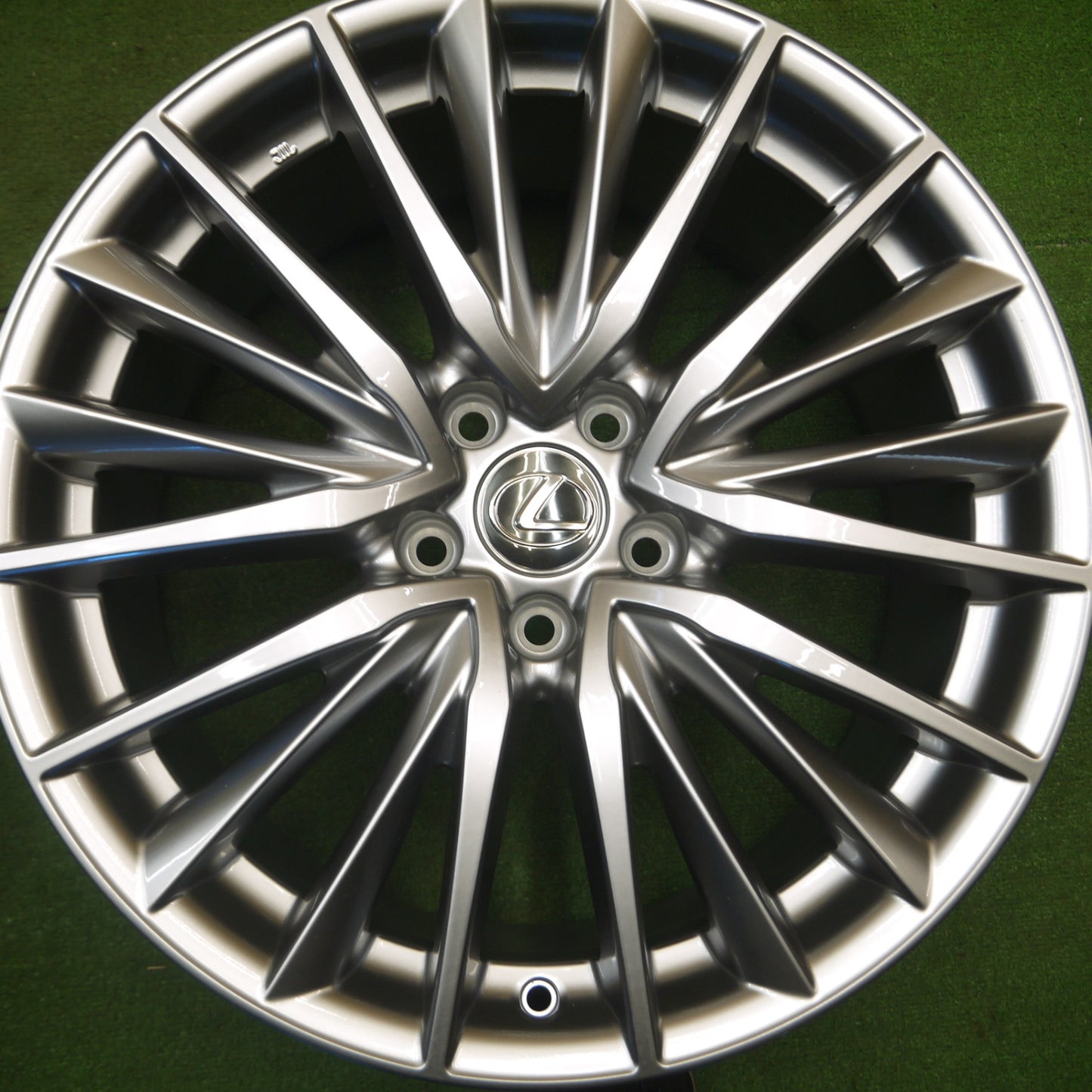 [送料無料] 新車外し★レクサス IS バージョンL 純正 ホイール 19インチ 19×8.5J PCD114.3/5H★5021407Hホ