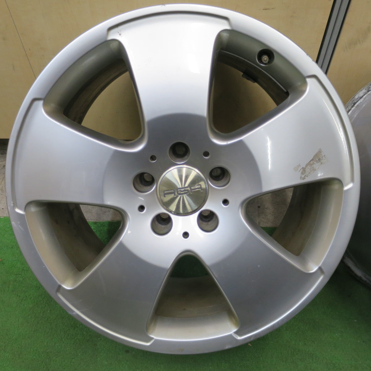 4本価格★ベンツ Sクラス W221 純正 ホイール 18インチ AGA 8.5J×18H2 PCD112/5H★6021101ナホ