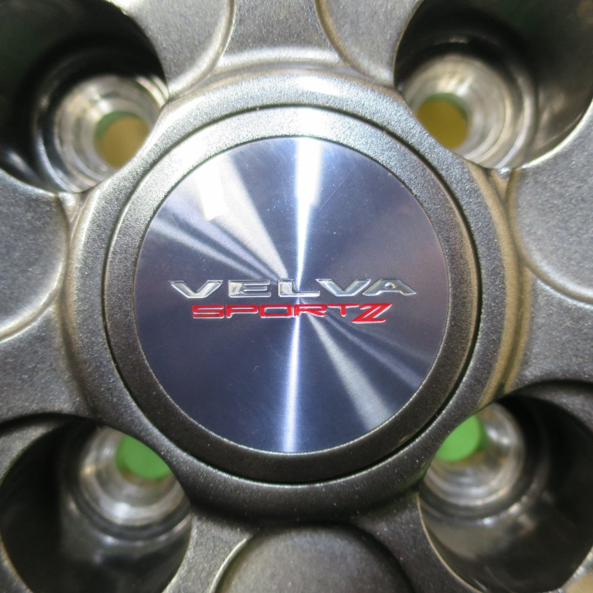 [送料無料] バリ溝！9.5分★スタッドレス 195/65R15 ダンロップ ウインターマックス WM02 VELVA SPORTZ ヴェルヴァ 15インチ PCD100/4H★5010807イス