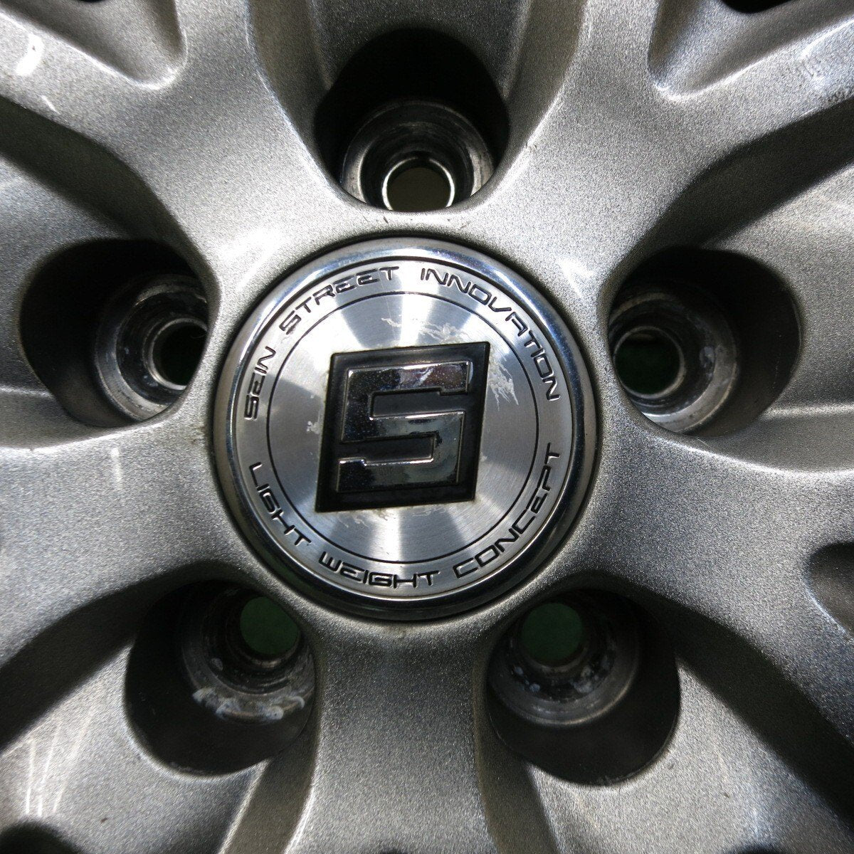4本価格★プリウス 等 SEIN ザイン 15インチ ホイール 15×6J PCD100/5H★5032109SYホ