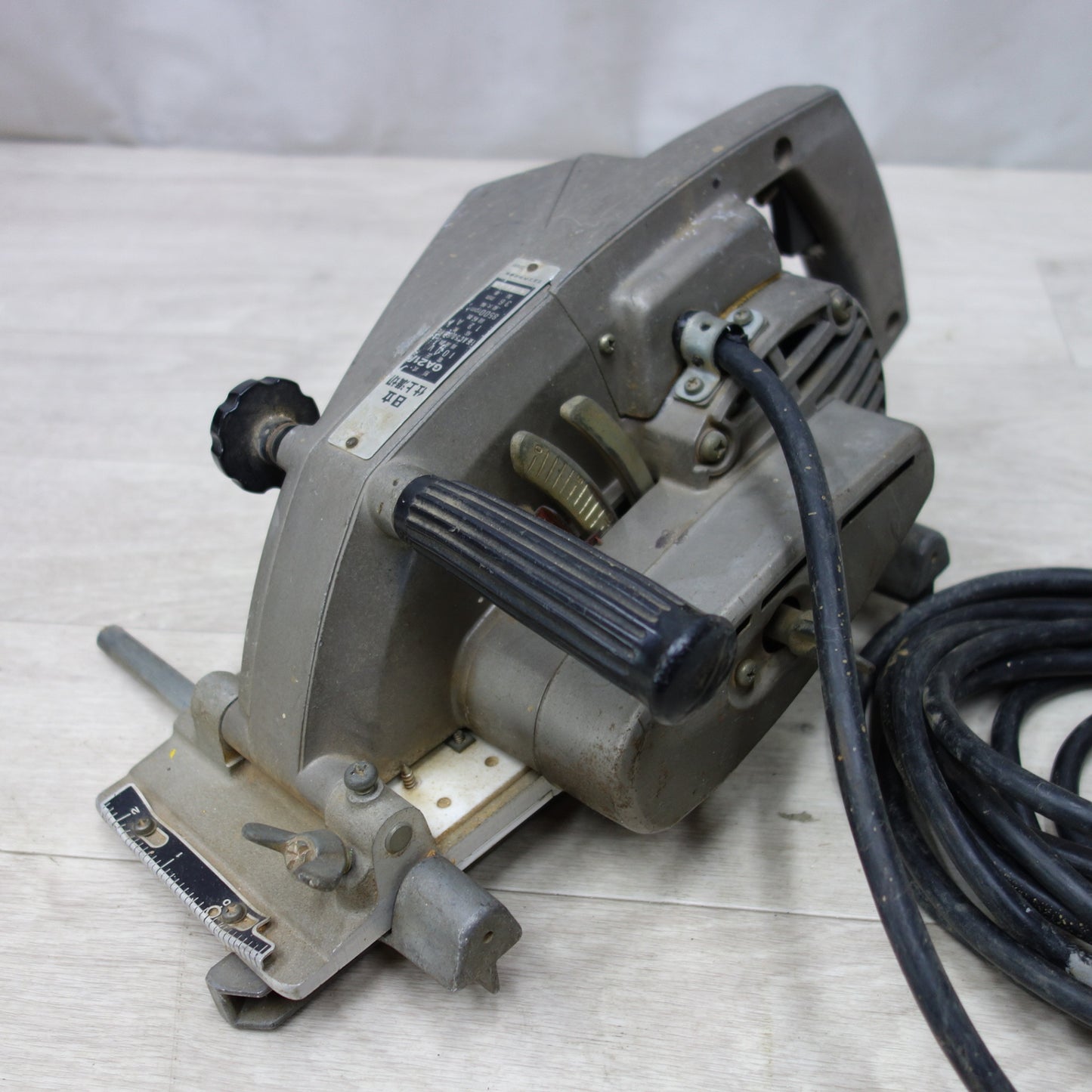 [送料無料] 付属品多数◆日立 仕上 溝切 100V GA21 溝切り ミゾ切り 切断機 木箱付き HITACHI 電動 工具◆