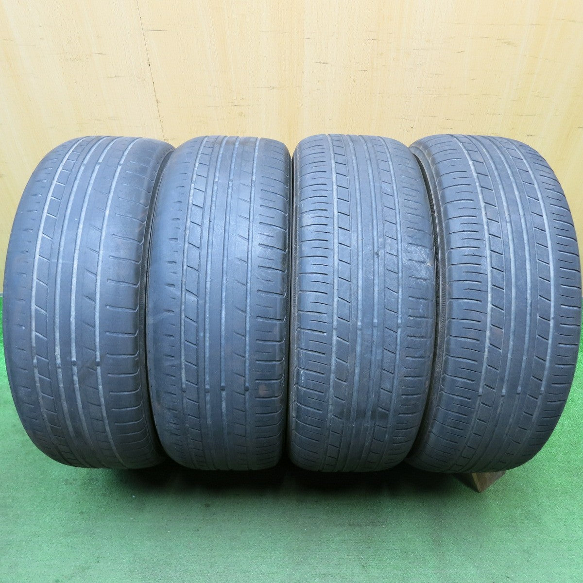 4本価格★O・Z TITAN 215/55R17 ヨコハマ エコス ES31 17インチ OZ チタン PCD 108 114.3/5H マルチ★5071303HAノ