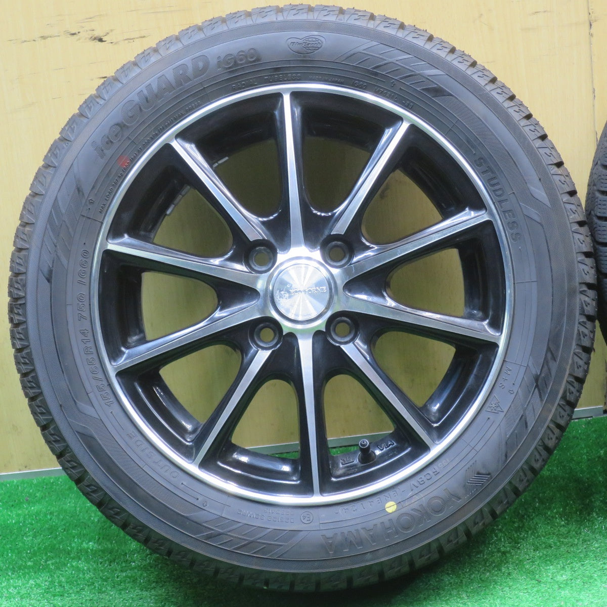 ほぼ未使用！24年！キレイ★スタッドレス 155/65R14 ヨコハマ アイスガード iG60 ECO FORME CRS15 エコフォルム 14インチ PCD100/4H★5111105NJス