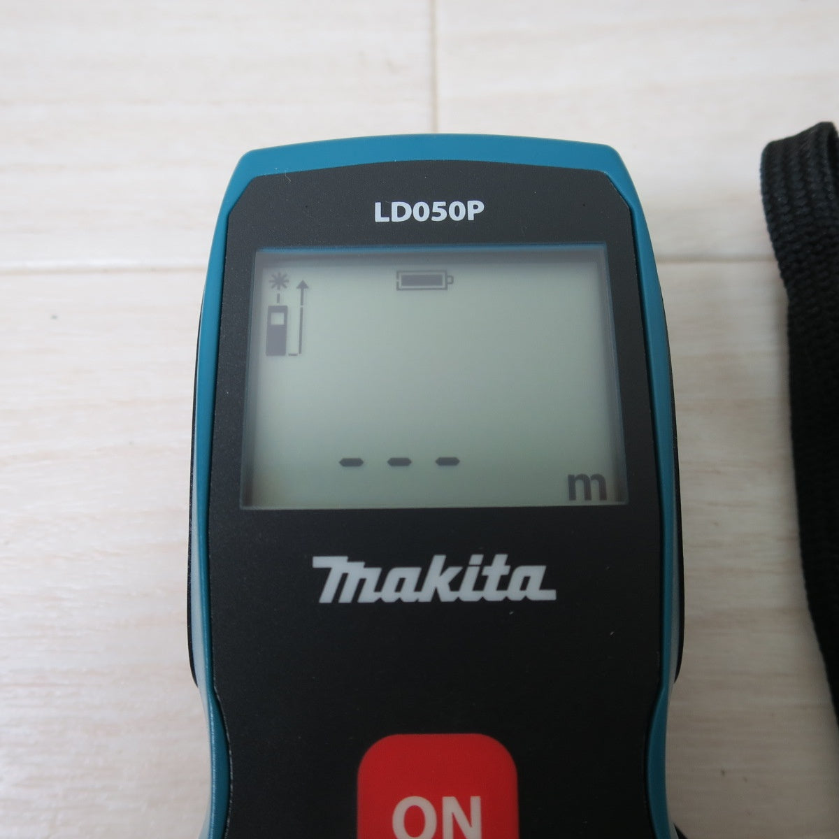 [送料無料] キレイ☆マキタ レーザー 距離計 LD050P 測定距離 0.05～50m 測定器 makita☆