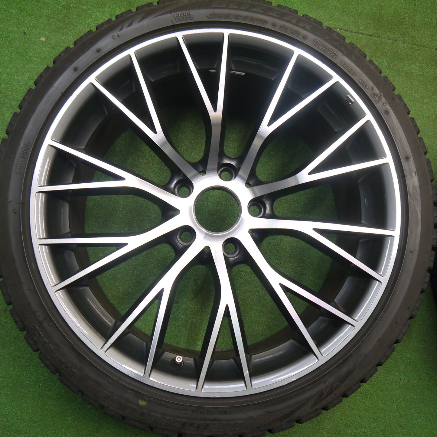 バリ溝！8.5分★BMW 等 MAK MUNCHEN 255/35R19 275/35R19 スタッドレス ブリヂストン ブリザック VRX ミュンヘン 19インチ PCD120/5H★5122301Hス