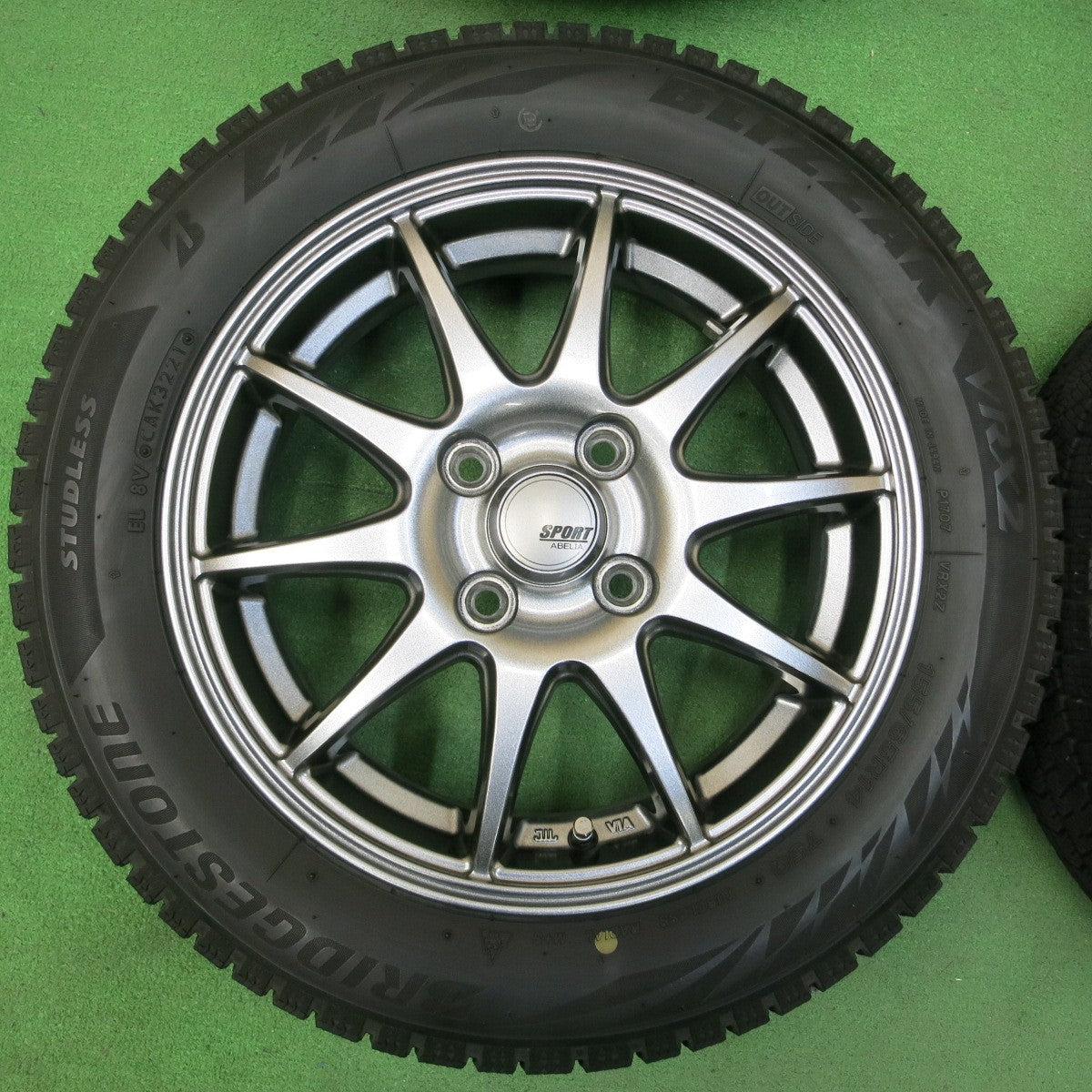 *送料無料* バリ溝！21年！キレイ！8.5分★スタッドレス 155/65R14 ブリヂストン ブリザック VRX2 SPORT ABELIA 14インチ PCD100/4H★4042705イス