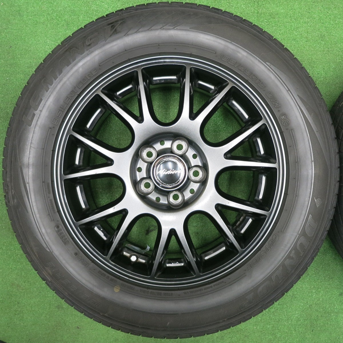 [送料無料] 4本価格！22年★プリウス 等 195/65R15 ダンロップ LE MANS V Mistiere ミスティーレ ルマン5 15インチ PCD100/5H★4121802NJノ