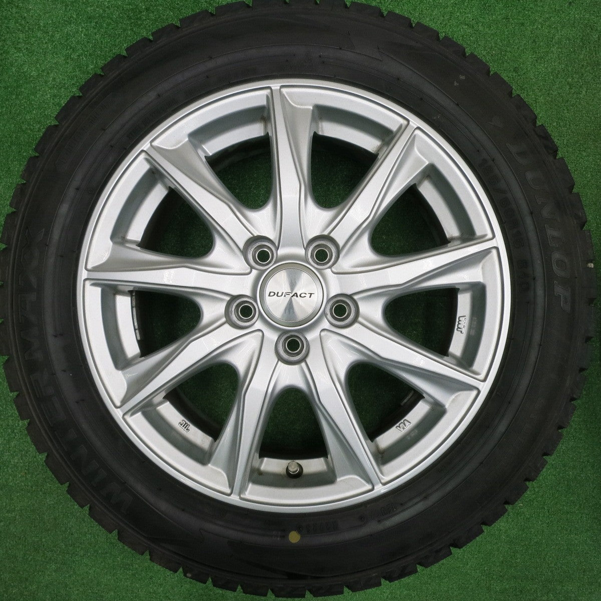 [送料無料] バリ溝！23年！キレイ！9.5分以上★シエンタ等 185/60R15 スタッドレス ダンロップ ウインターマックス WM02 DUFACT デュファクト 15インチ PCD100/5H★4111508NJス
