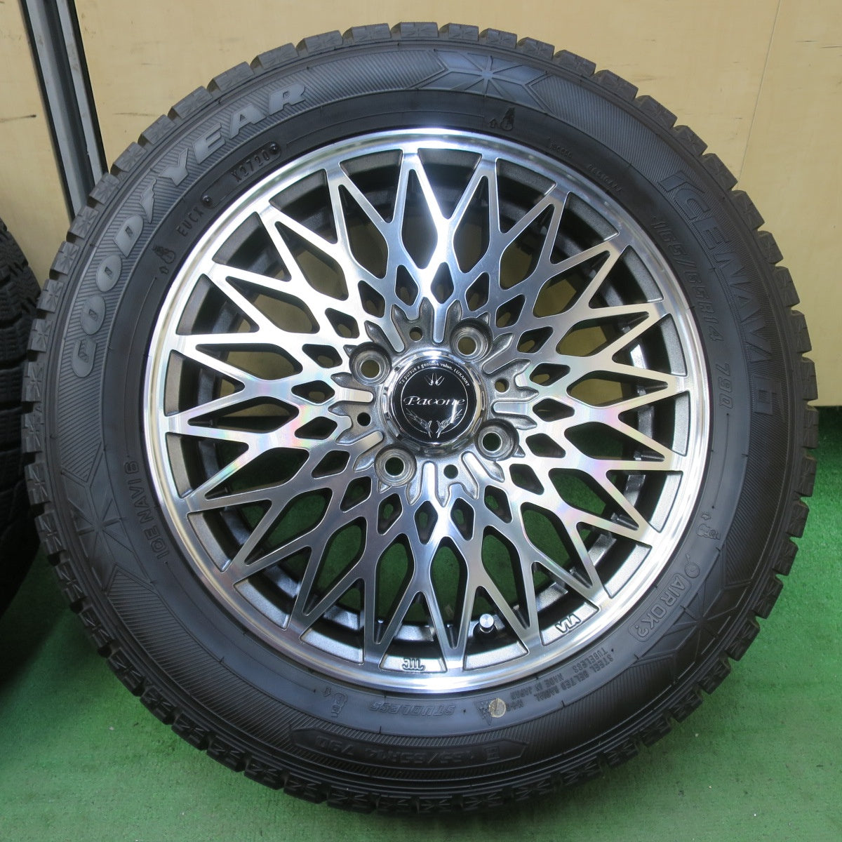 バリ溝！キレイ！9.5分★LOXARNY Pavone 165/65R14 スタッドレス グッドイヤー アイスナビ6 ロクサーニ パヴォーネ 14インチ ソリオ ハスラー 等 PCD100/4H★5101504イス