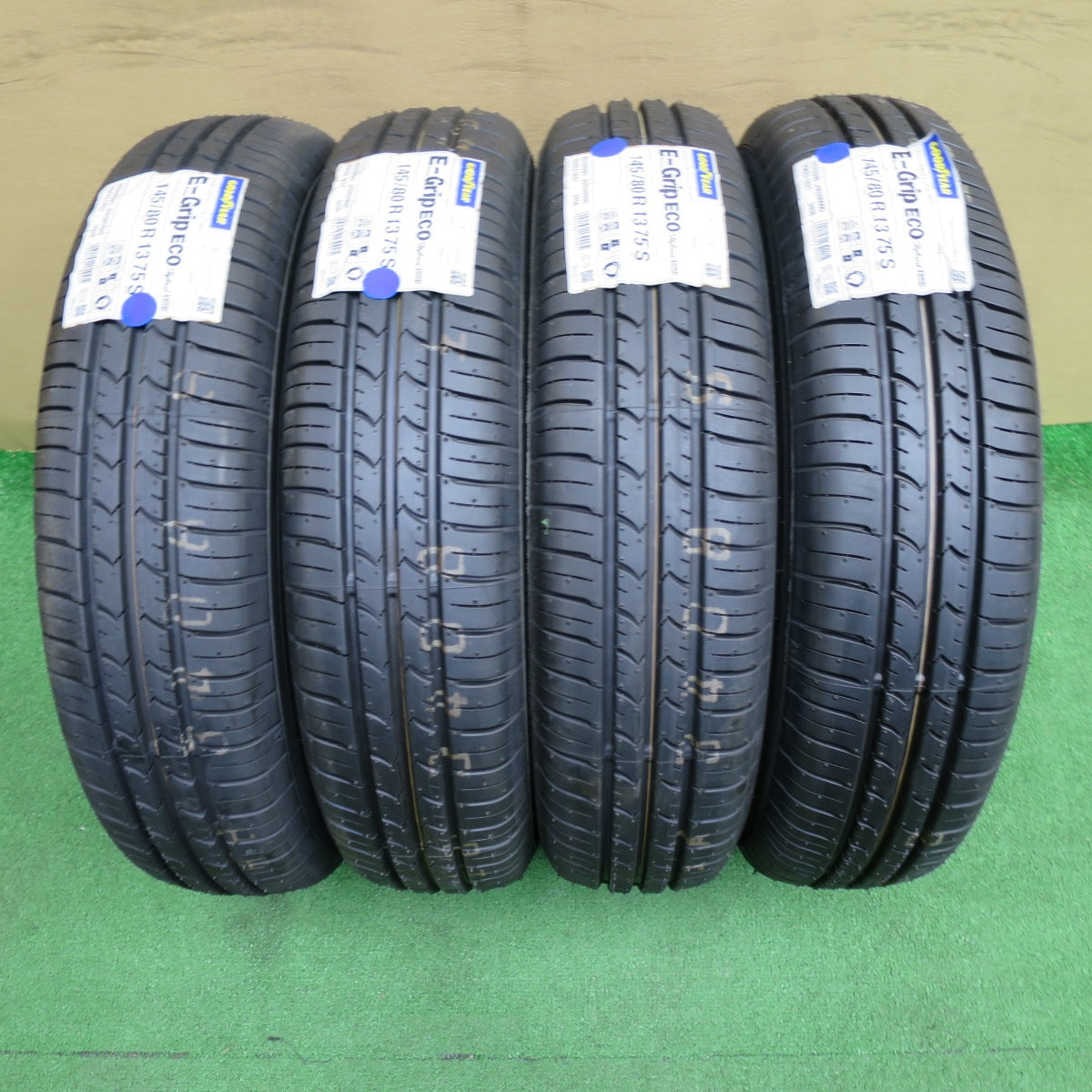 未使用！24年★145/80R13 グッドイヤー EfficientGrip ECO hybrid EG01 タイヤ 13インチ ワゴンR N-BOX タント 等★6042202NKノタ