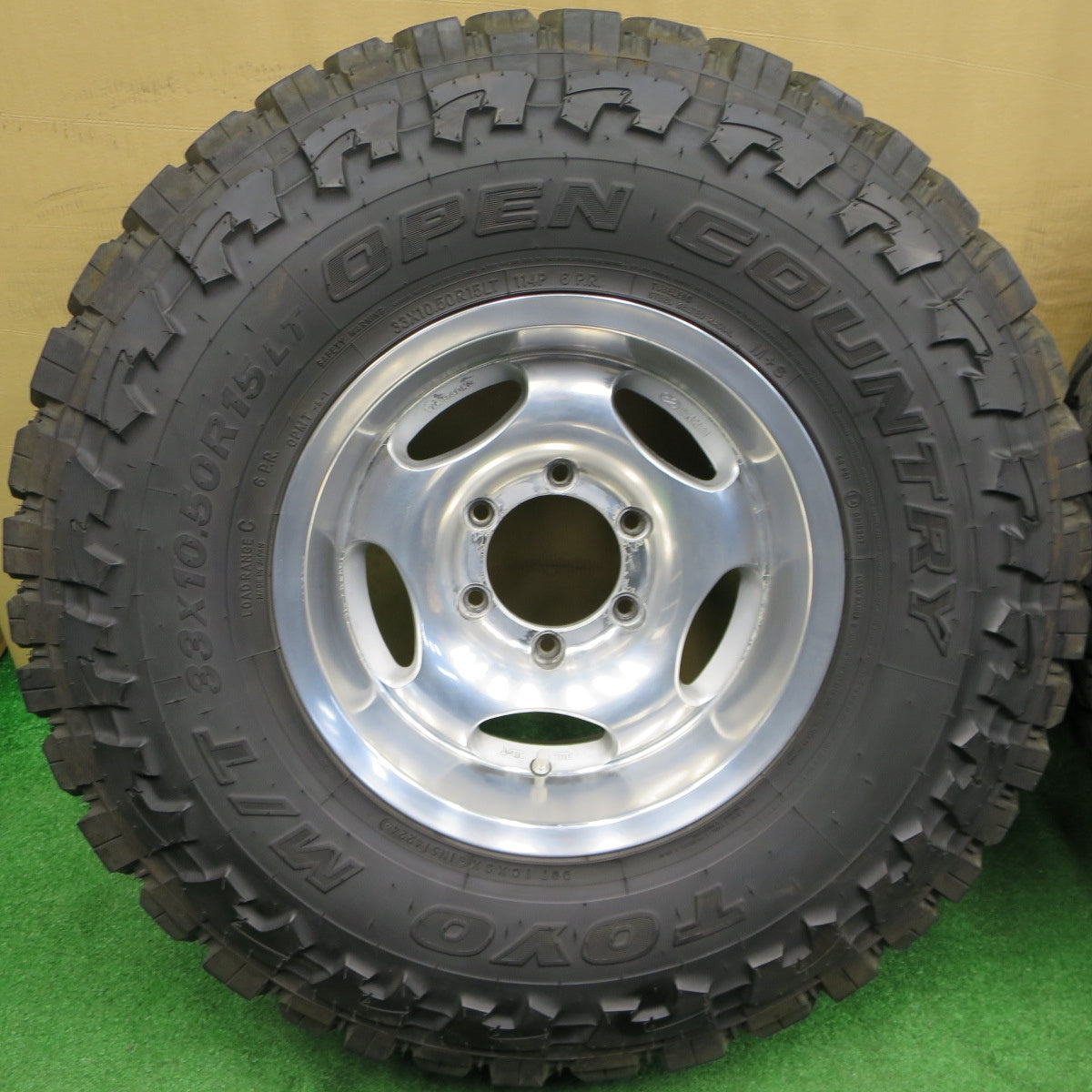 バリ溝！24年！9.5分★33×10.50R15 LT 114P 6PR トーヨー オープン カントリー M/T ENKEI エンケイ 15インチ PCD139.7/6H★6012501NKノ