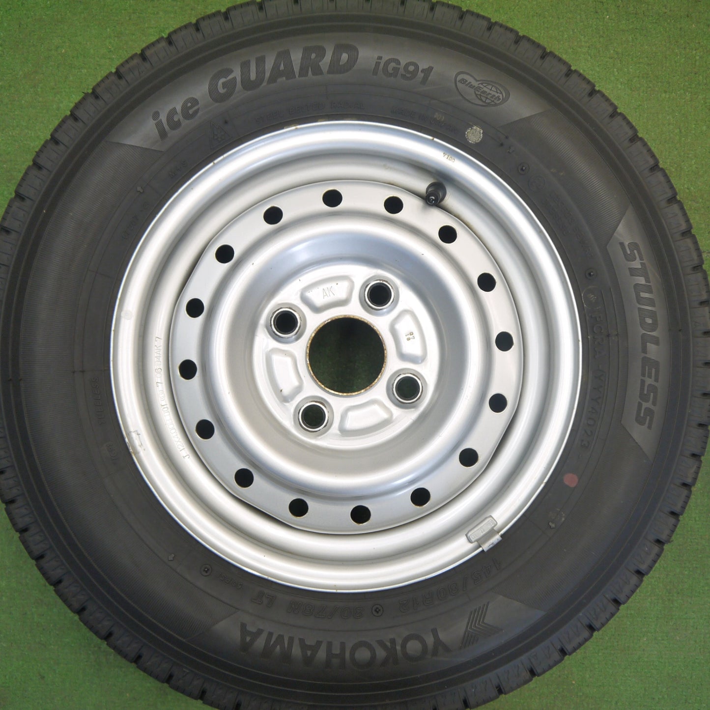 バリ溝！23年！キレイ！9.5分以上★スタッドレス 145/80R12 80/78N ヨコハマ アイスガード iG91 スチール ホイール 12インチ PCD100/4H★6041308Hス