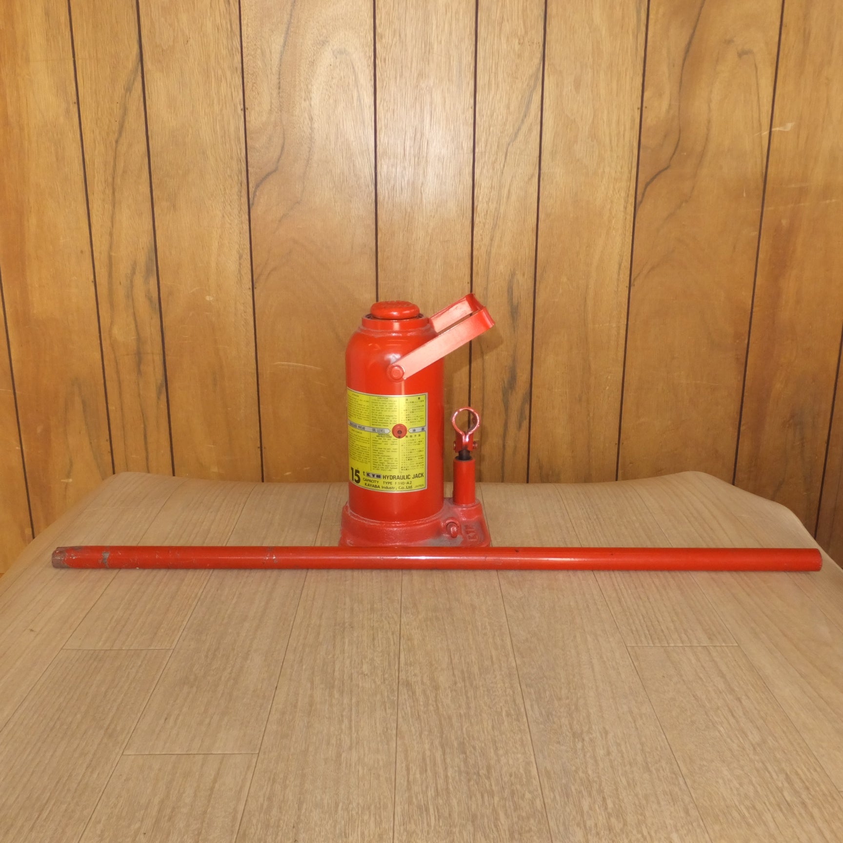 送料無料] ☆カヤバ KYB Hino 油圧ジャッキ HYDRAULIC JACK R150-A2