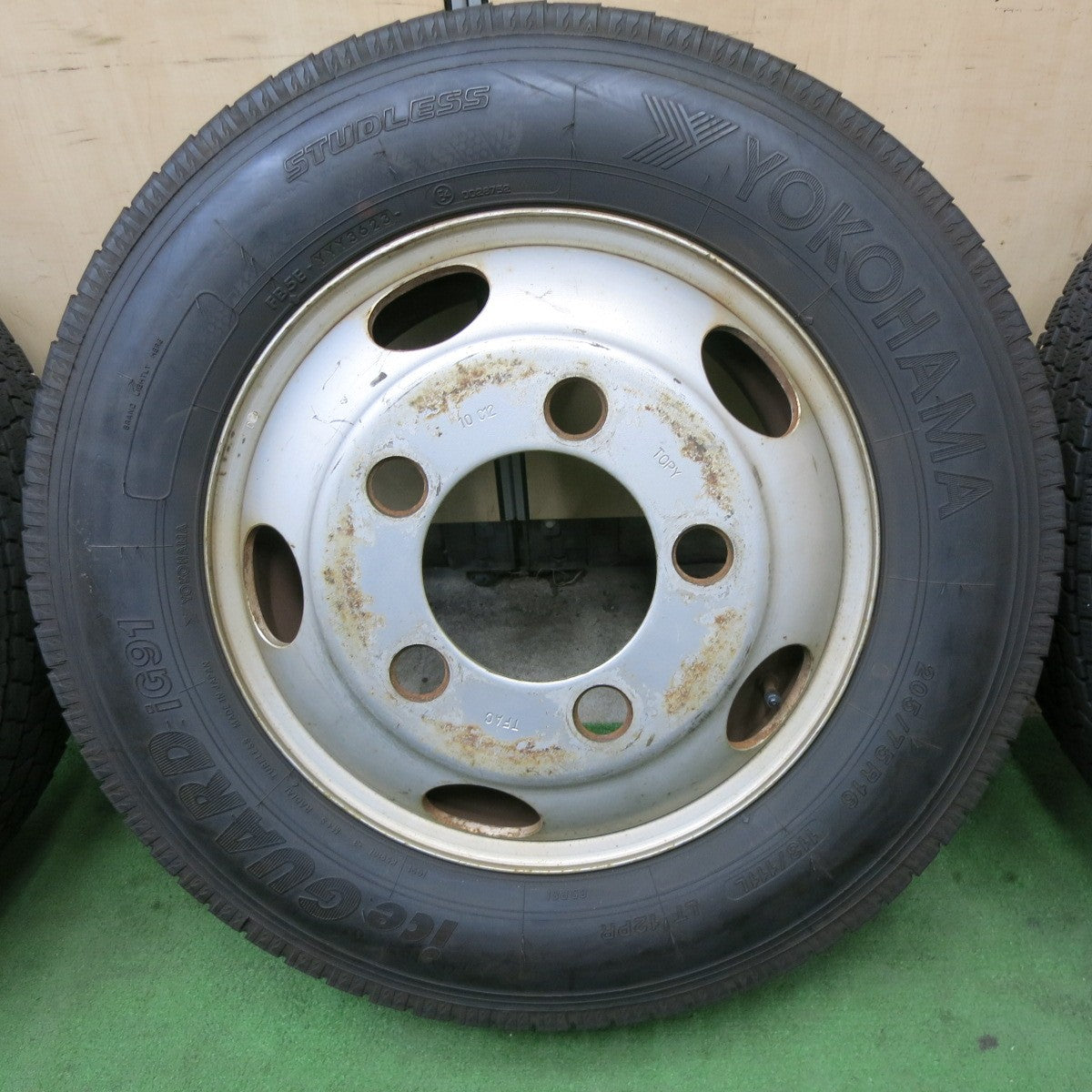 6本価格！23年★トラック タイヤ 205/75R16 113/111L 12PR スタッドレス ヨコハマ アイスガード iG91 TOPY スチール ホイール 16インチ PCD203.2/5H★6012302ナス