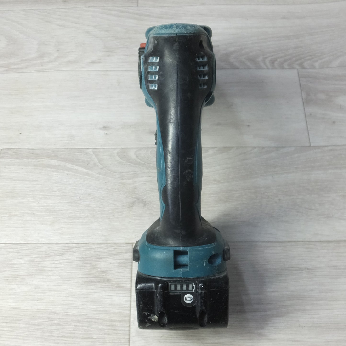 [送料無料] ◆makita マキタ 16mm 充電式ハンマドリル HR162D 14.4V バッテリー 充電器付き 電動工具◆