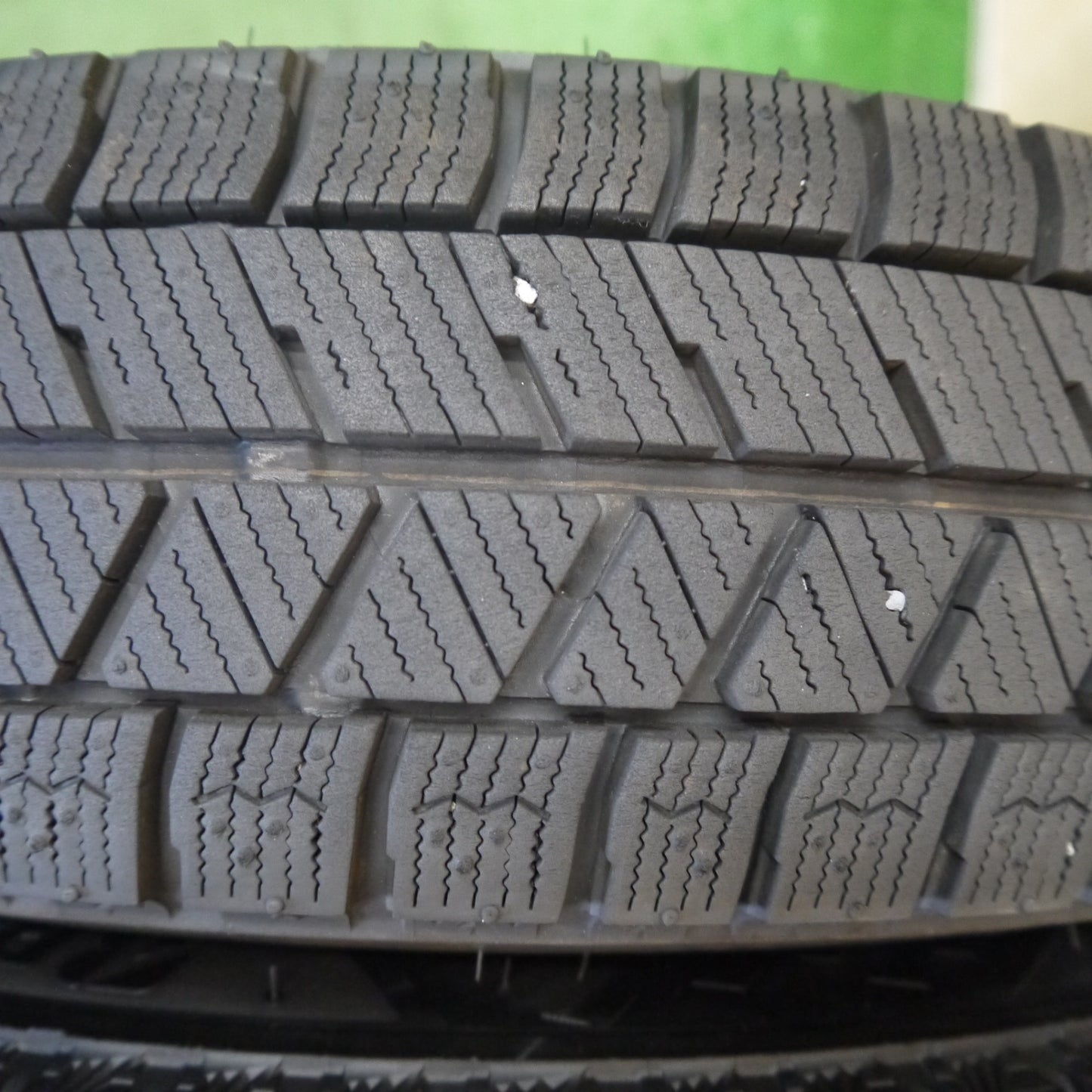 超バリ溝！25年！キレイ！ほぼ10分★スタッドレス 145/80R13 ブリヂストン ブリザック VRX3 スチール ホイール 13インチ PCD100/4H★6052606Hス