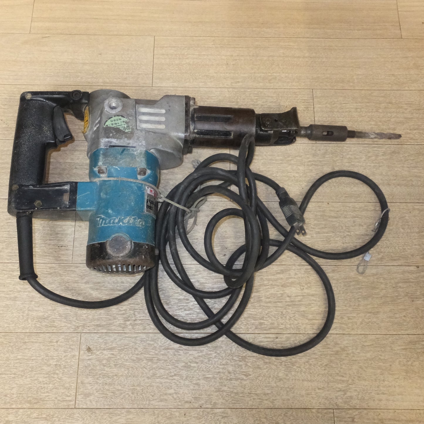 [送料無料] ★マキタ makita ハンマードリル HR3520　100V 11A 50-60Hz1050W★