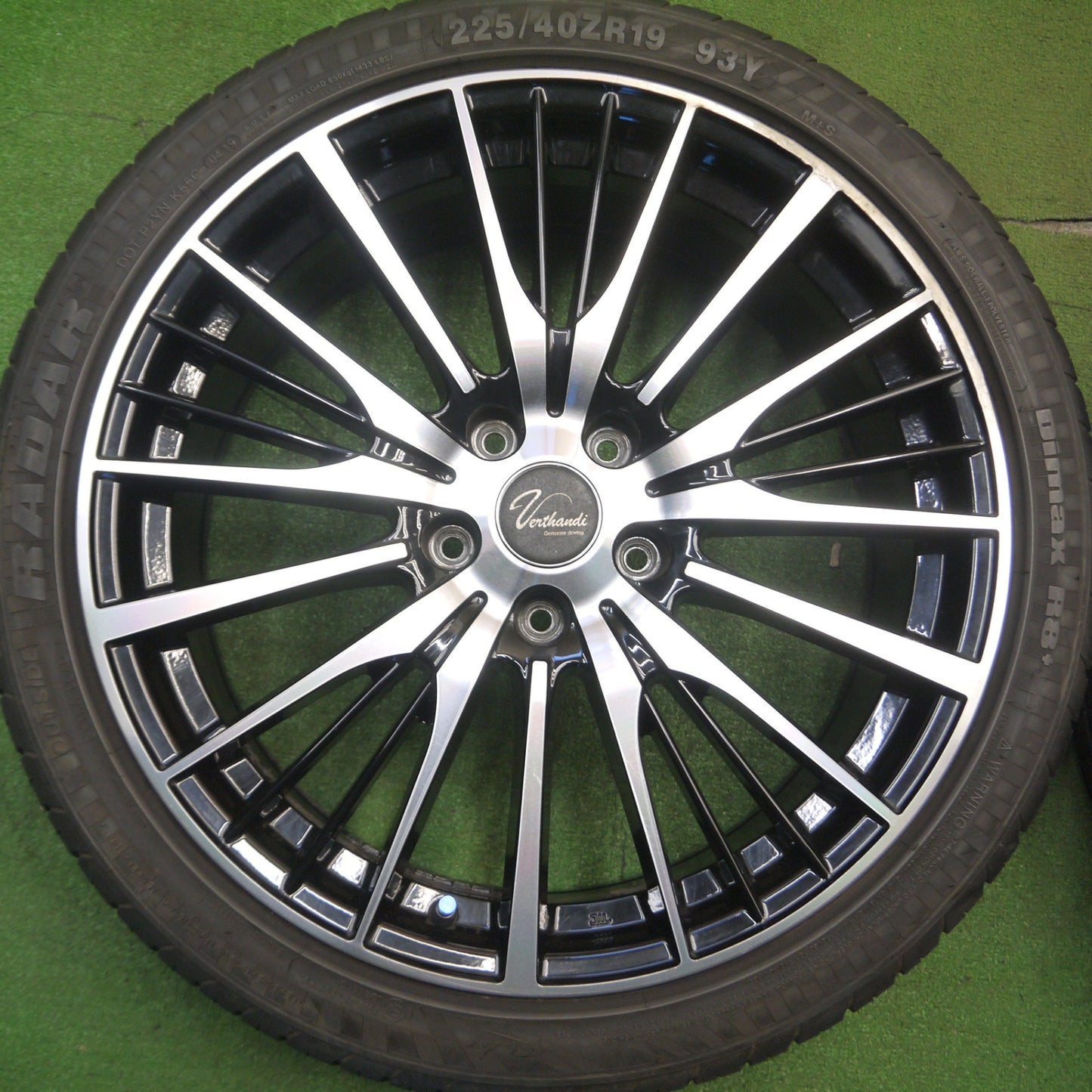 [送料無料] バリ溝！9分★225/40R19 レーダー Dimax R8+ Verthandi ヴェルサンディ ヴェルザンディ 19インチ PCD114.3/5H★5013102Hノ