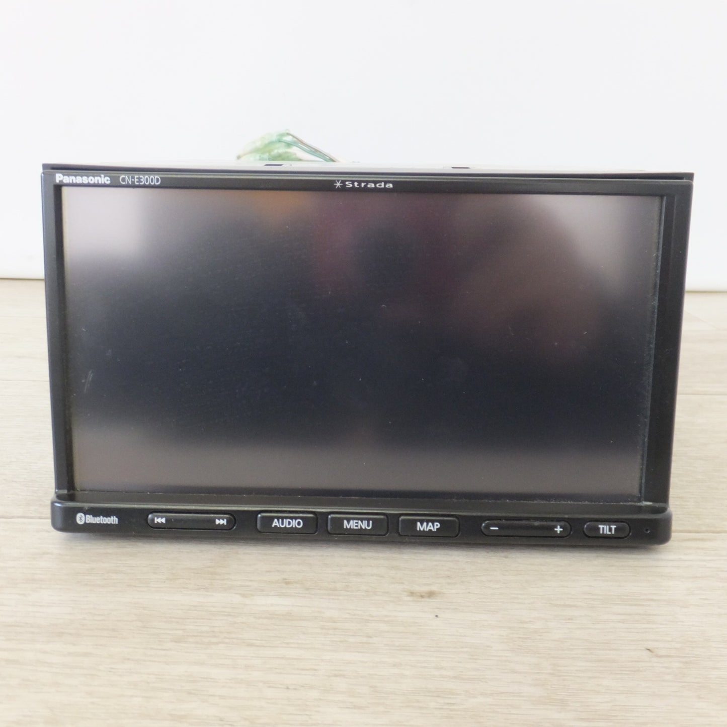 [送料無料] ★パナソニック Panasonic SSDカーナビゲーション Eシリーズ 2017年 CN-E300D[7]★