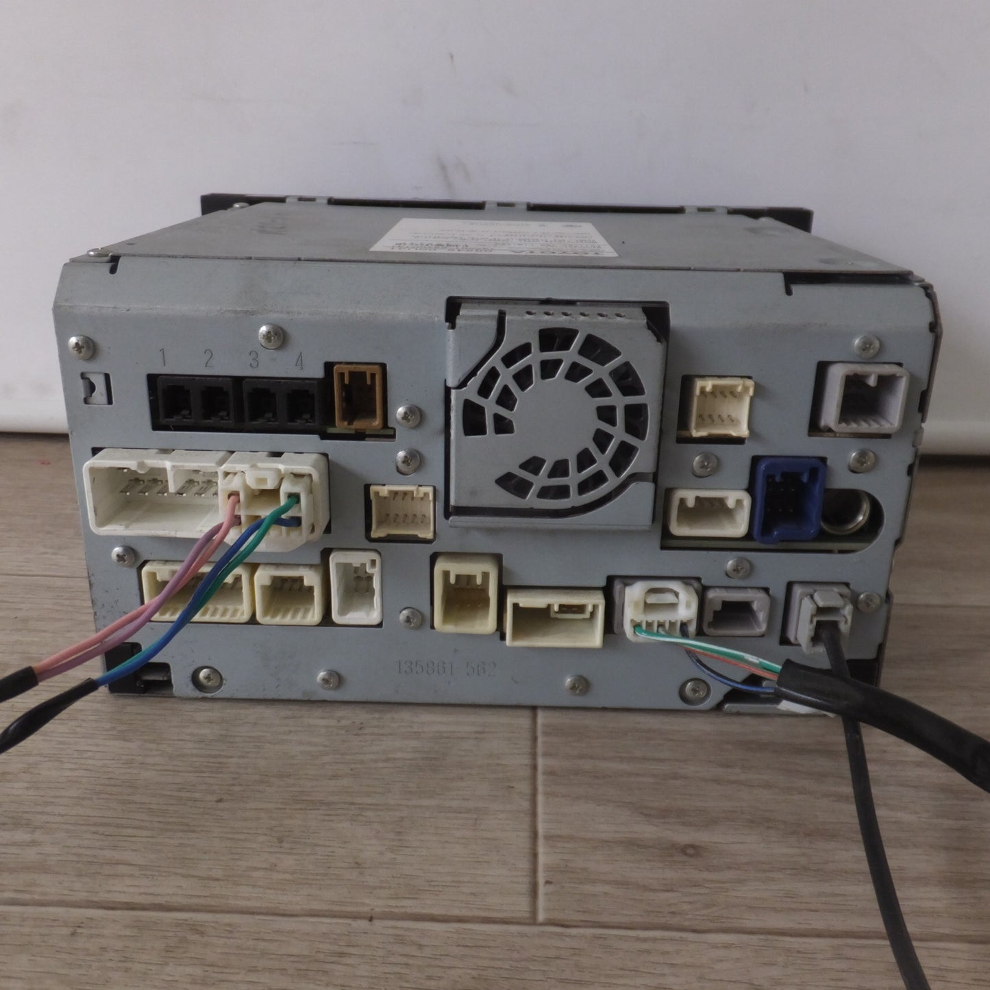[送料無料] 現状品★富士通テン製 トヨタ 純正 SDナビゲーション NSZT-W61G 08545-00U31 セキュリティロック[81]★