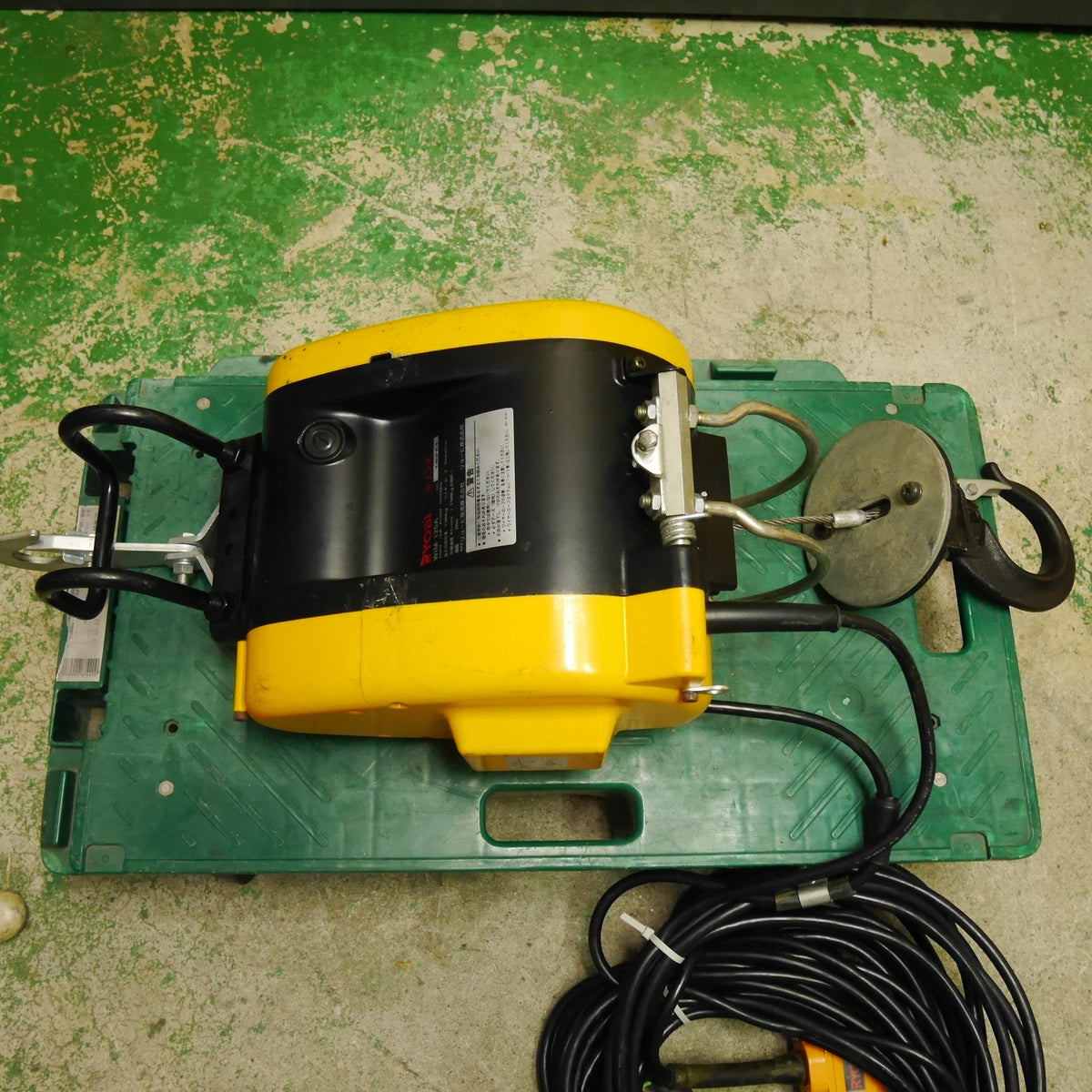 [送料無料] ☆RYOBI リョービ 電動 ウインチ WIM-125A 21m 工具 100V ウィンチ ホイスト 荷揚げ 荷上げ☆