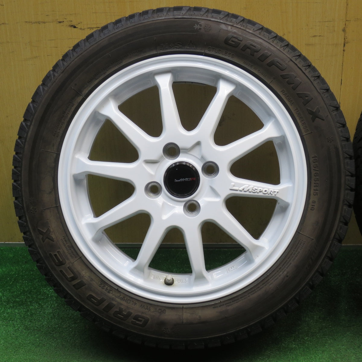 バリ溝！22年！キレイ！9.5分以上★スタッドレス 165/65R15 グリップマックス グリップアイス X LM SPORT LM-10R LMスポーツ 15インチ PCD100/4H★6021801NJス