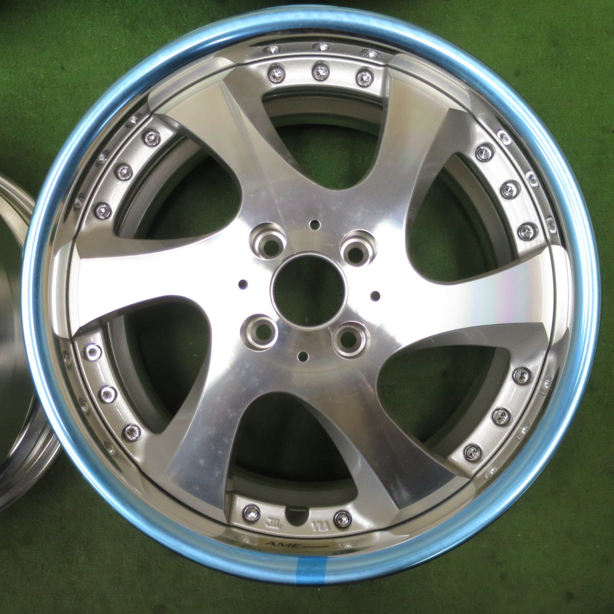 未使用！付属品付き★AME SHALLEN Windmuhle 16インチ シャレン ヴィンミューレ 16×7J PCD100/4H★6051002NGホ